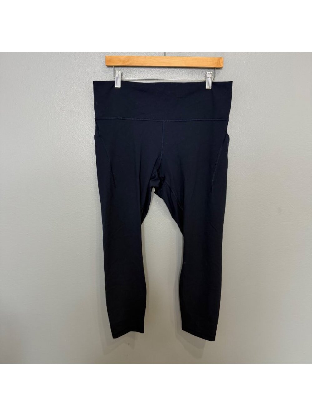 LULULEMON Wunder Train High-Rise Tight with Pockets 25" in True Navy size 16